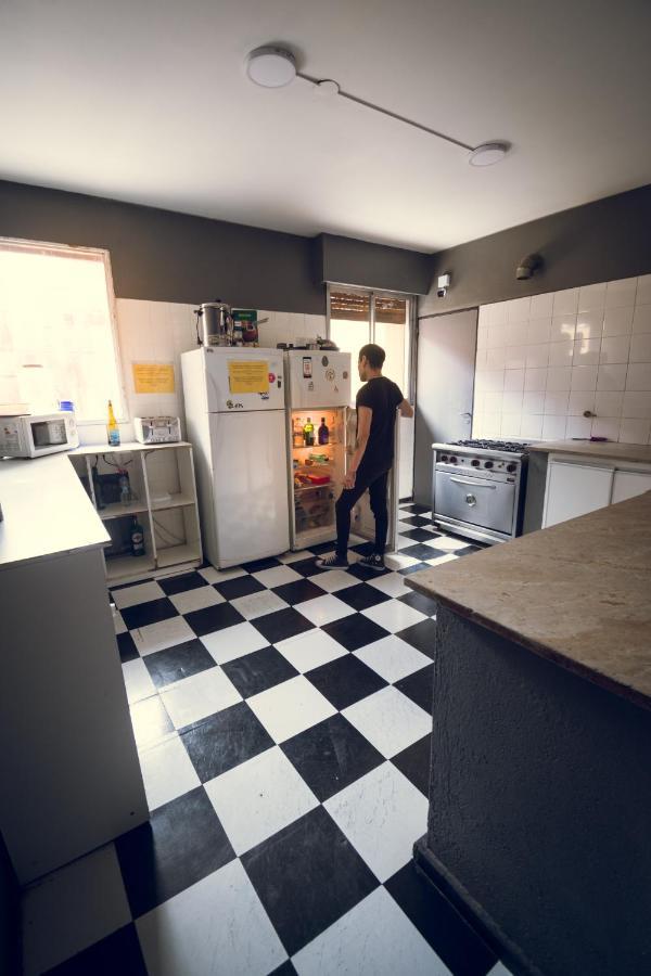 Chill Inn Hostel Мендоса Экстерьер фото