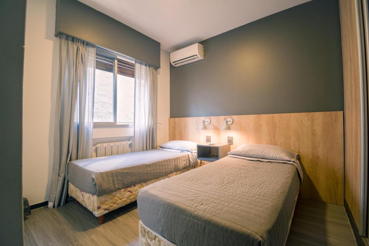 Chill Inn Hostel Мендоса Экстерьер фото