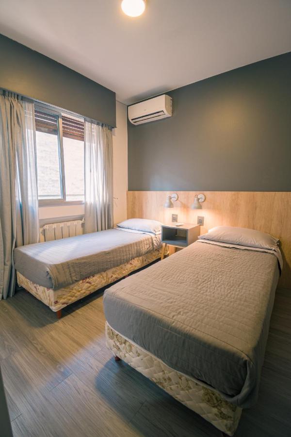 Chill Inn Hostel Мендоса Экстерьер фото
