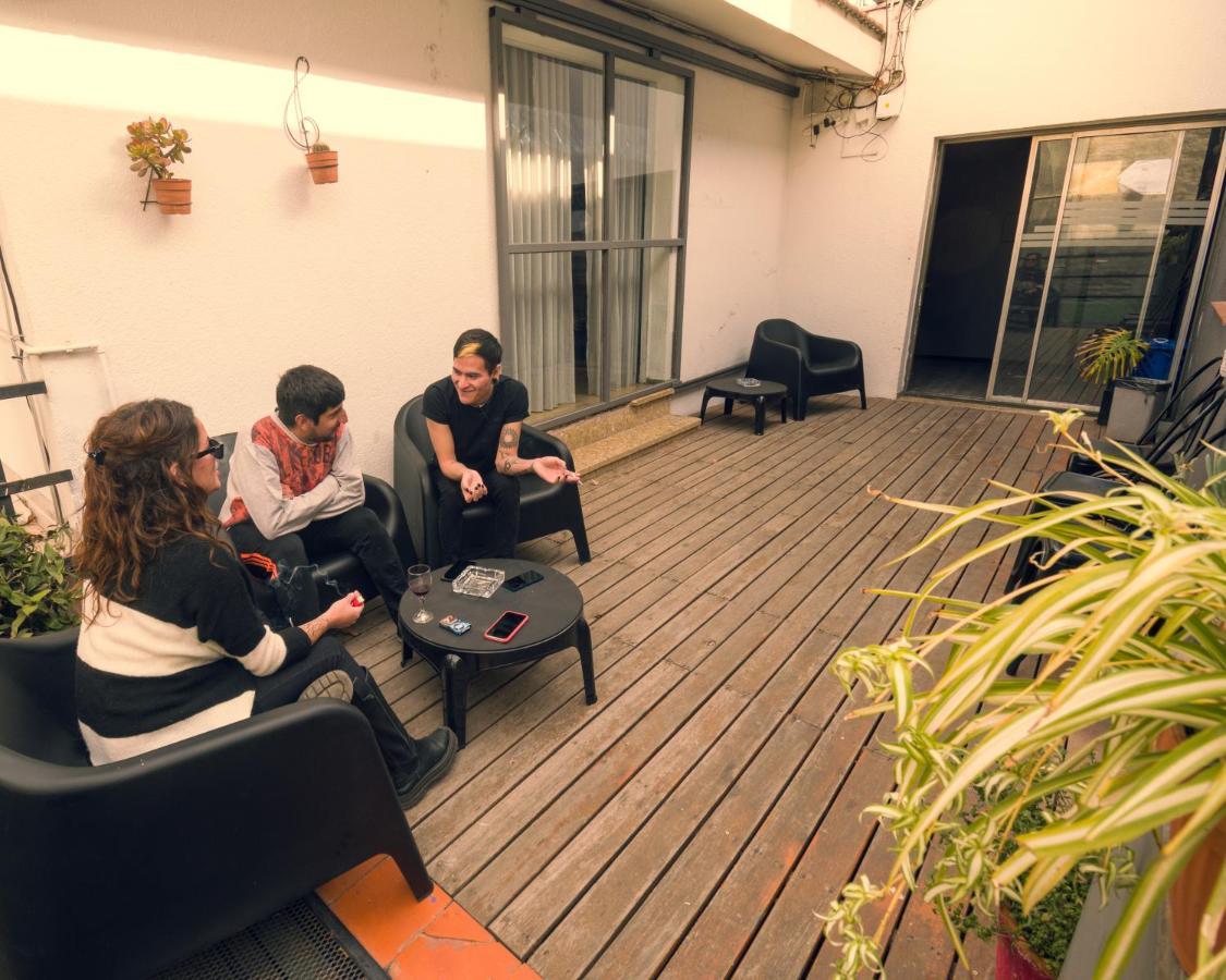 Chill Inn Hostel Мендоса Экстерьер фото